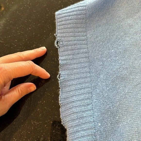 LILY PULITZER 100% Cashmere Baby Blue v-neck Poncho Sweater in Size XS/S - Picture 7 of 10